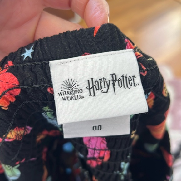 Torrid Harry Potter Stretch Challis Romper Size 00 - Picture 12 of 13